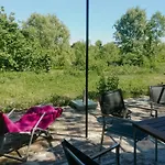 דירה Maisonette With Wood Stove And Natural Garden *