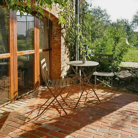 Maisonette With Wood Stove And Natural Garden Lejlighed