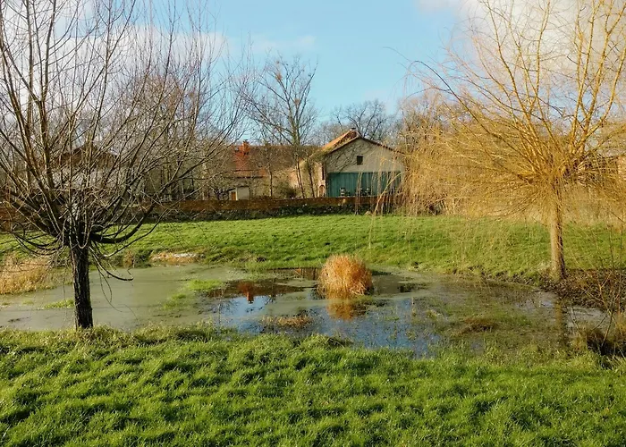 Maisonette With Wood Stove And Natural Garden